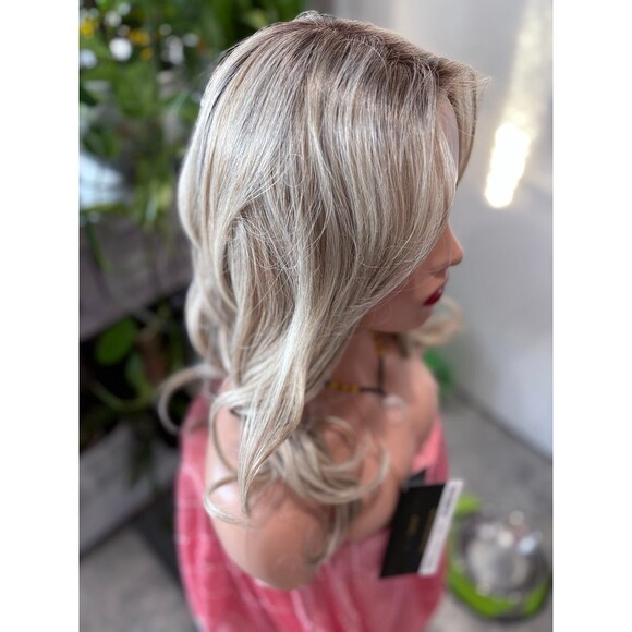 Belle tress “Arpels” Icons collection wig in color Burned biscuit blond-R New main image 4